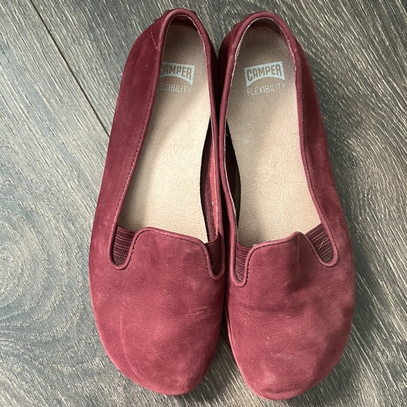 Camper Girl Flats - Picture 3 of 9